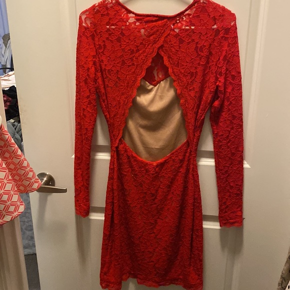 Express Open Back Red Lace Dress in XS - Picture 3 of 4